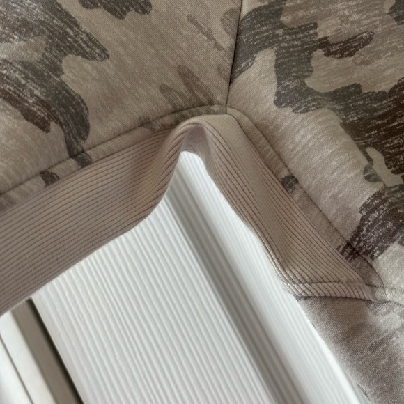 Athleta Triumph Grey Camo Full Zip Fleece Lined Hoodie Jacket Women’s M Cozy - Picture 10 of 14